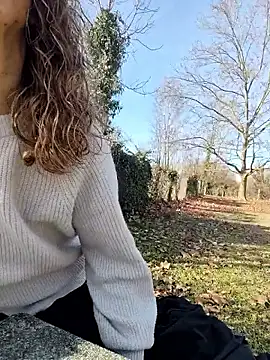 sansan2411 online show from January 15, 1:14 pm