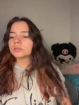 Snapshot of Ema_kraus chatting on February 25, 2:45 am Ema kraus online show from February 25, 2:45 am