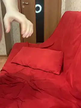 Sweet white chocolate online show from February 12, 8:49 am