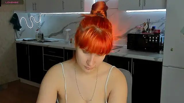 Sweet white chocolate online show from December 5, 8:35 am