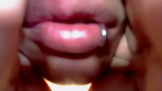 Snapshot of perfectlump chatting on February 28, 4:31 pm perfectlump online show from February 28, 4:31 pm