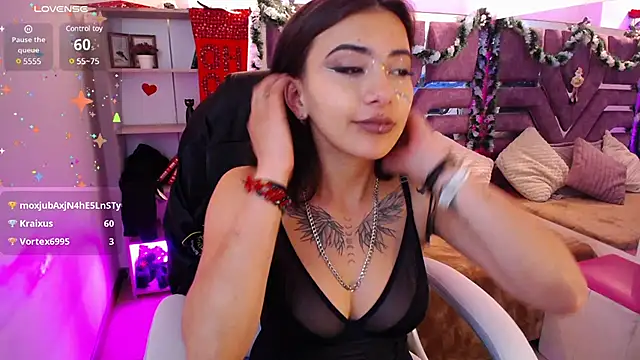 Camilaa1   online show from December 20, 5:25 am