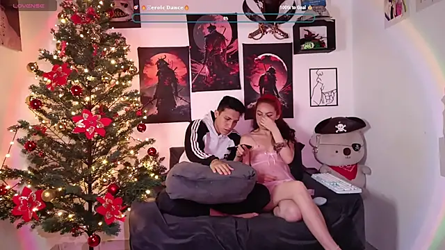 Ambar and daimon  online show from December 4, 9:58 pm