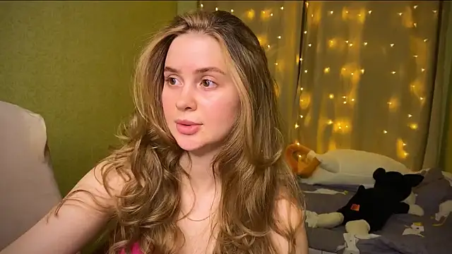 IlonaMurf online show from February 18, 4:03 pm