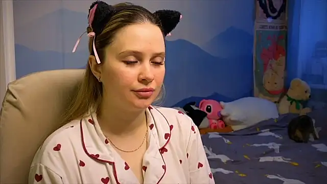 IlonaMurf online show from December 15, 7:25 am