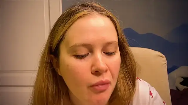 IlonaMurf online show from October 28, 7:40 am