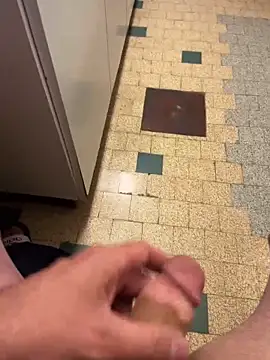 mikiss789 online show from November 16, 8:08 am