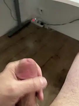 mikiss789 online show from March 31, 5:15 pm