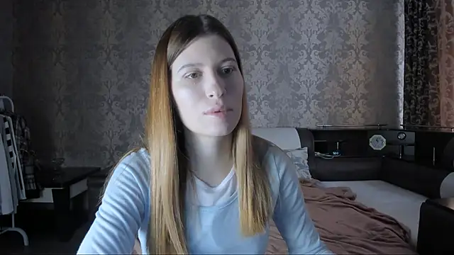 Snapshot of Agnes_Allenn chatting on September 11, 10:04 am Agnes Allenn online show from September 11, 10:04 am