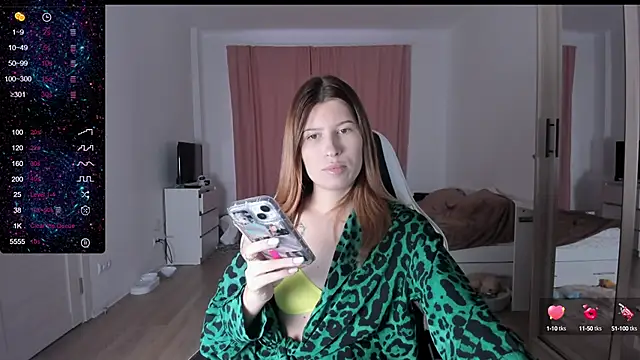 Snapshot of Agnes_Allenn chatting on January 18, 8:20 am Agnes Allenn online show from January 18, 8:20 am
