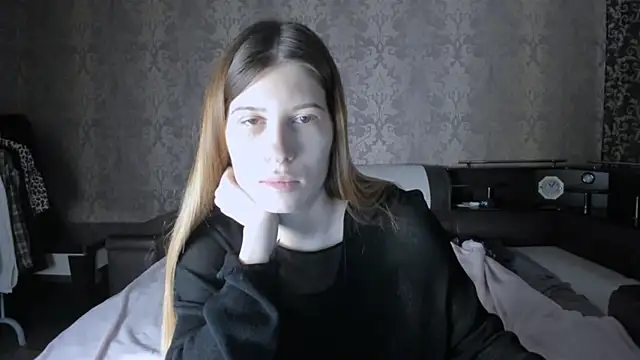 Agnes Allenn online show from November 25, 9:53 am