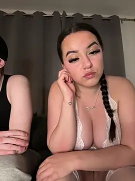 shelovesc online show from March 10, 10:45 pm