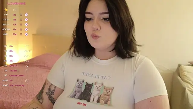 YumiYammy online show from March 11, 6:35 pm