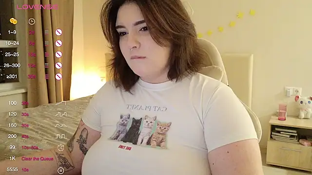 YumiYammy online show from January 14, 8:12 pm