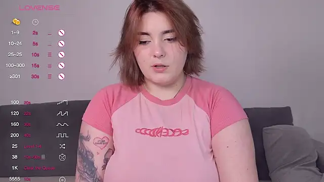 YumiYammy online show from November 3, 8:23 pm