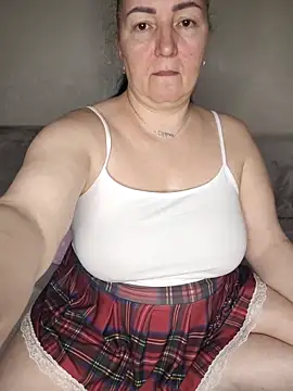 HairyVicky online show from December 14, 10:04 pm