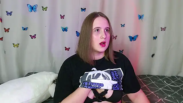 Phantommira online show from February 25, 9:15 pm