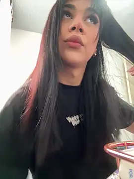 RoseCassie online show from October 24, 12:37 pm