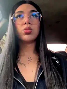 RoseCassie online show from January 8, 12:22 pm