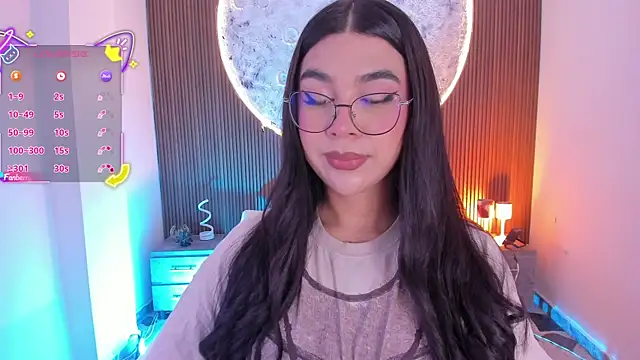 Snapshot of RoseCassie chatting on July 4, 12:43 pm RoseCassie online show from July 4, 12:43 pm
