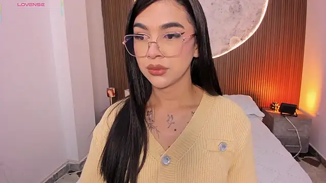 RoseCassie online show from March 23, 12:49 pm