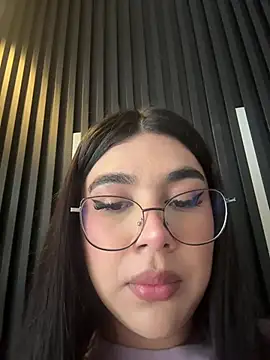 Snapshot of RoseCassie chatting on July 10, 12:38 pm RoseCassie online show from July 10, 12:38 pm