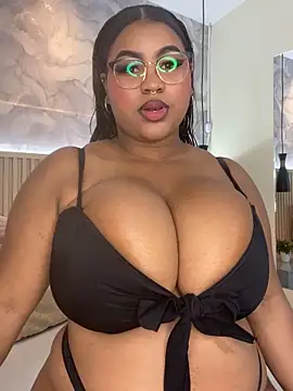AinaraJimenez online show from May 18, 8:02 pm