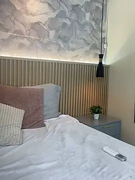 AinaraJimenez online show from February 11, 7:25 pm