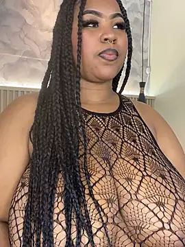 AinaraJimenez online show from February 12, 7:02 pm