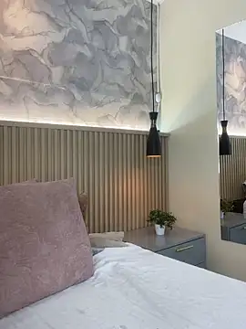 AinaraJimenez online show from April 15, 8:20 am