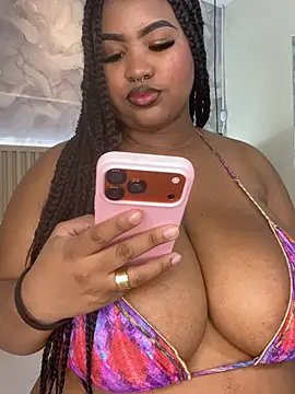 AinaraJimenez online show from April 9, 8:04 pm