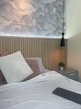 AinaraJimenez online show from December 21, 7:48 pm