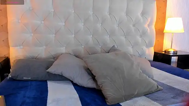 Snapshot of ash_ricci chatting on October 10, 4:02 am ash ricci online show from October 10, 4:02 am