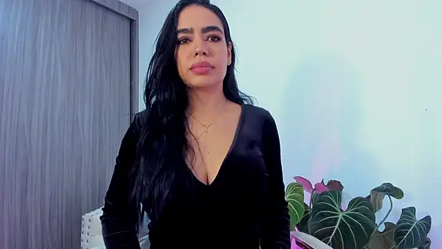 Sara Leblanc online show from October 16, 5:43 pm