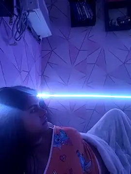 ppatriciarabello online show from April 13, 12:31 pm