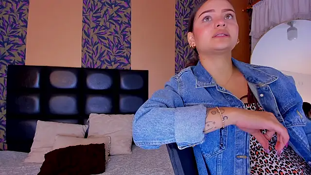 hinata itachi online show from February 5, 3:46 am