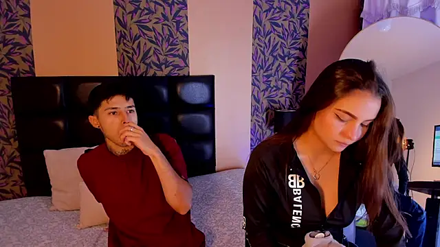 hinata itachi online show from February 10, 4:11 am