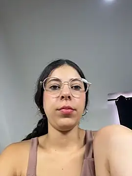 Snapshot of evaFiore chatting on July 1, 8:53 pm evaFiore online show from July 1, 8:53 pm