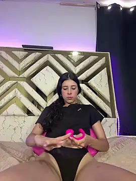 evaFiore online show from March 12, 7:51 pm