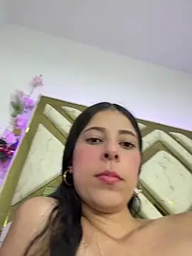 evaFiore online show from February 10, 10:09 pm