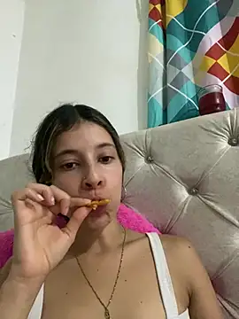 evaFiore online show from March 12, 12:53 am