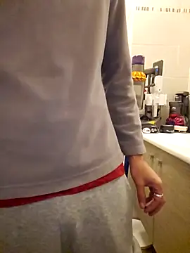 Kingqueen696 online show from March 24, 9:42 am