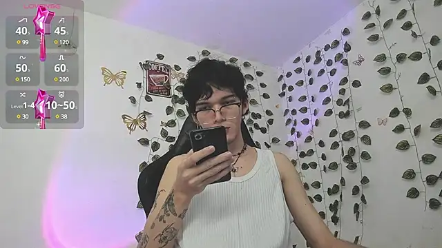 skinny dann online show from February 15, 1:21 am