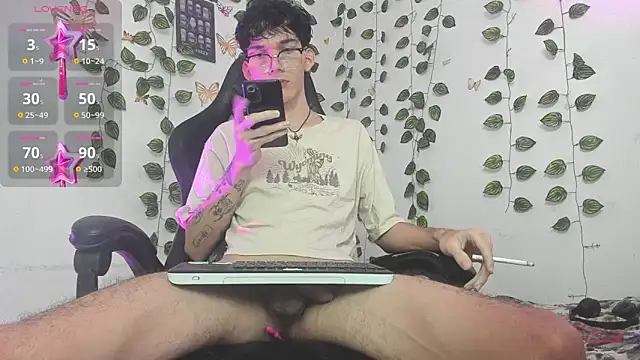 skinny dann online show from March 21, 2:39 am