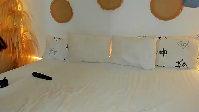 Snapshot of TifannyRossiii chatting on February 3, 3:26 am TifannyRossiii online show from February 3, 3:26 am