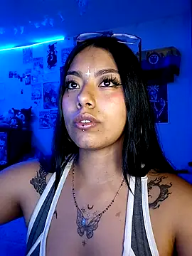 Snapshot of Katta_ossa chatting on February 1, 3:05 am Katta ossa online show from February 1, 3:05 am