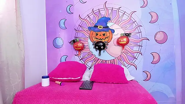 Snapshot of Mariana_16_ chatting on October 27, 7:15 pm Mariana 16 online show from October 27, 7:15 pm