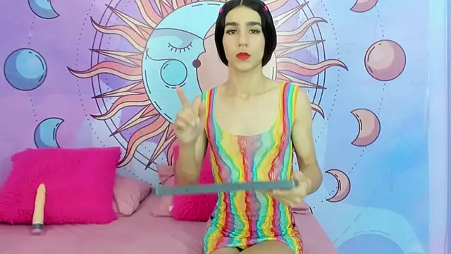Mariana 16  online show from September 13, 6:30 pm