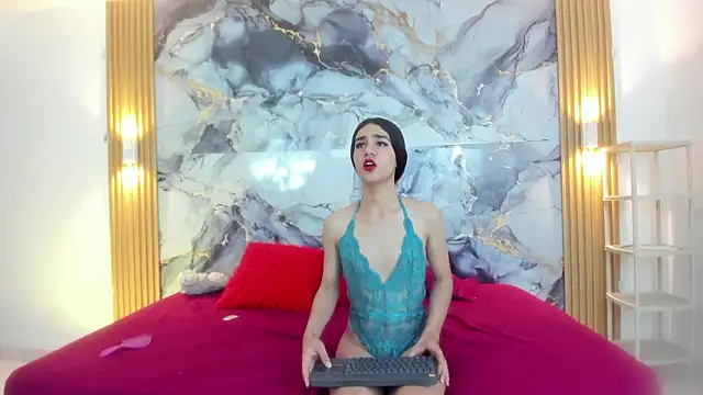 Snapshot of Mariana_16_ chatting on February 7, 7:44 pm Mariana 16 online show from February 7, 7:44 pm