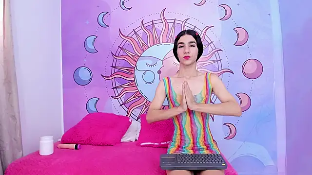 Mariana 16  online show from October 16, 7:44 pm